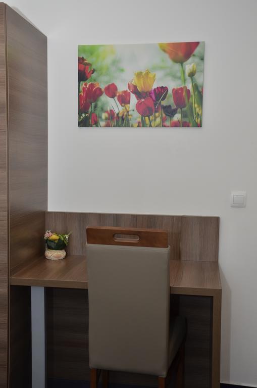 Itm Hotel Oase Hamburgo Quarto foto