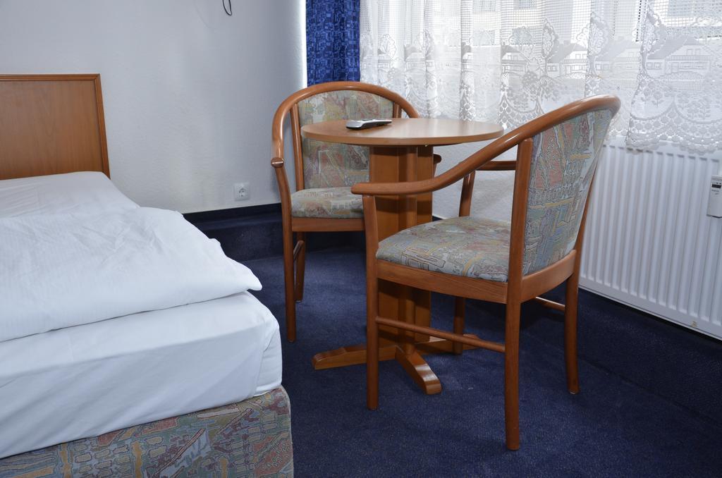 Itm Hotel Oase Hamburgo Quarto foto