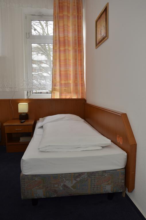 Itm Hotel Oase Hamburgo Quarto foto